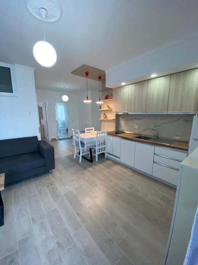 Best summer Apartment Golem  Exterior foto