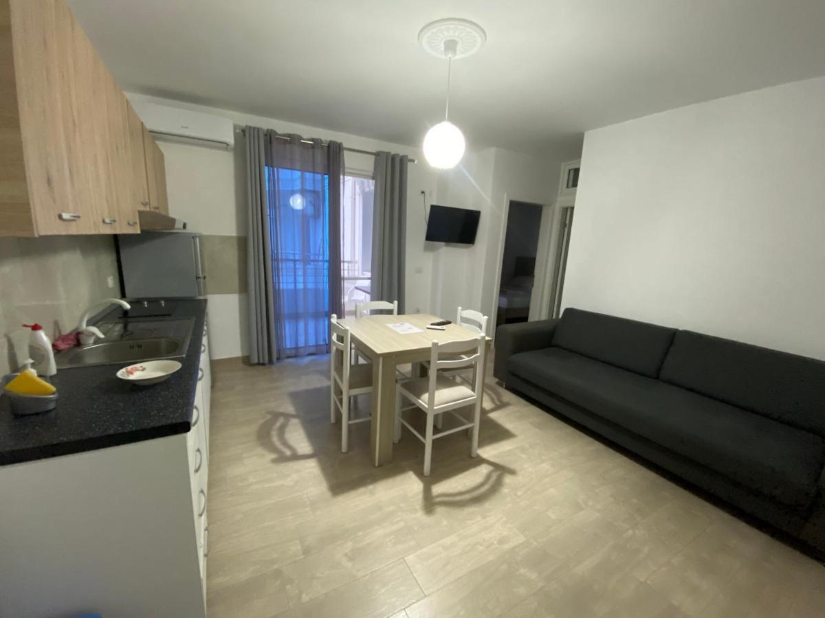 Best summer Apartment Golem  Exterior foto
