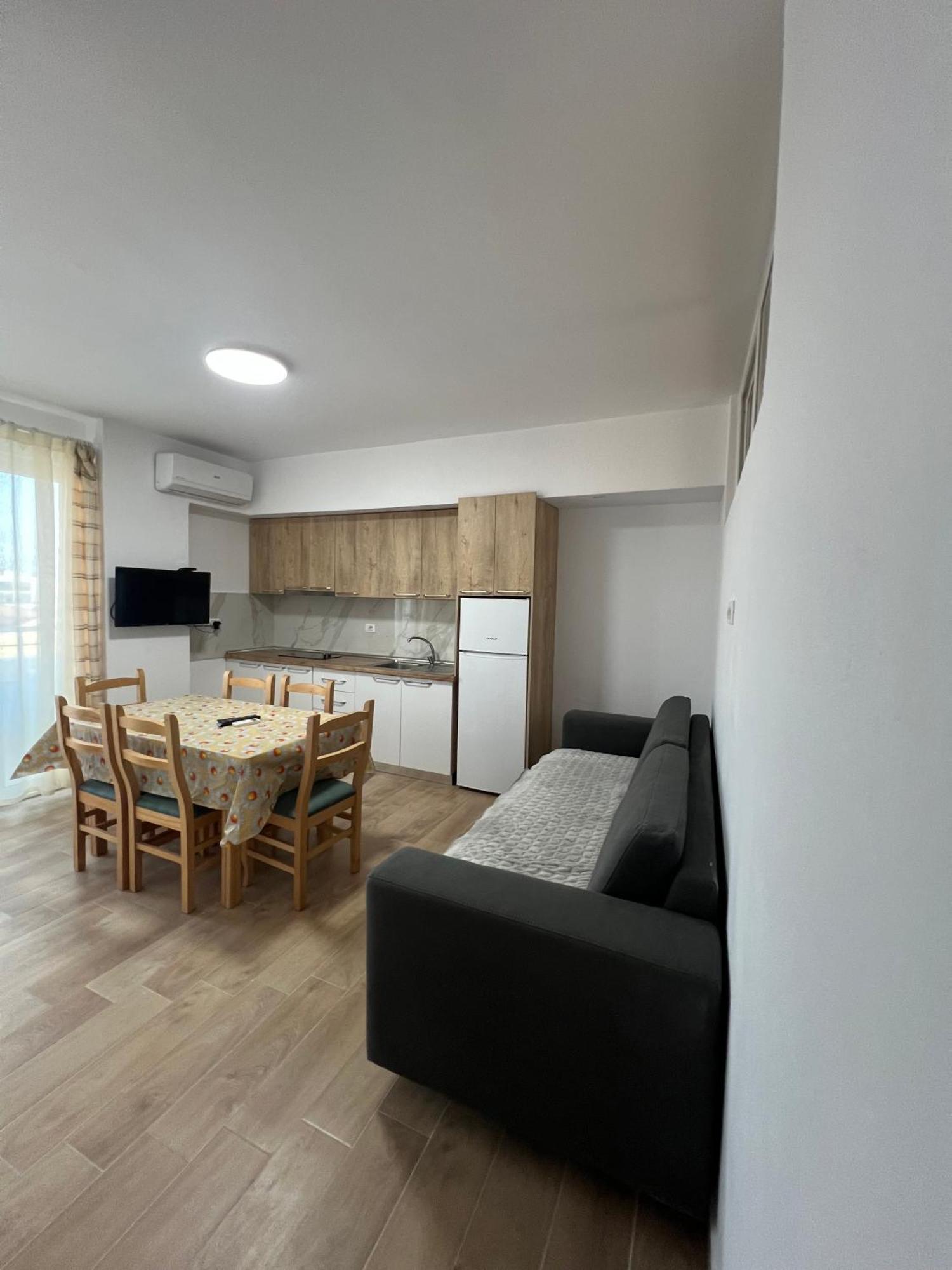 Best summer Apartment Golem  Exterior foto